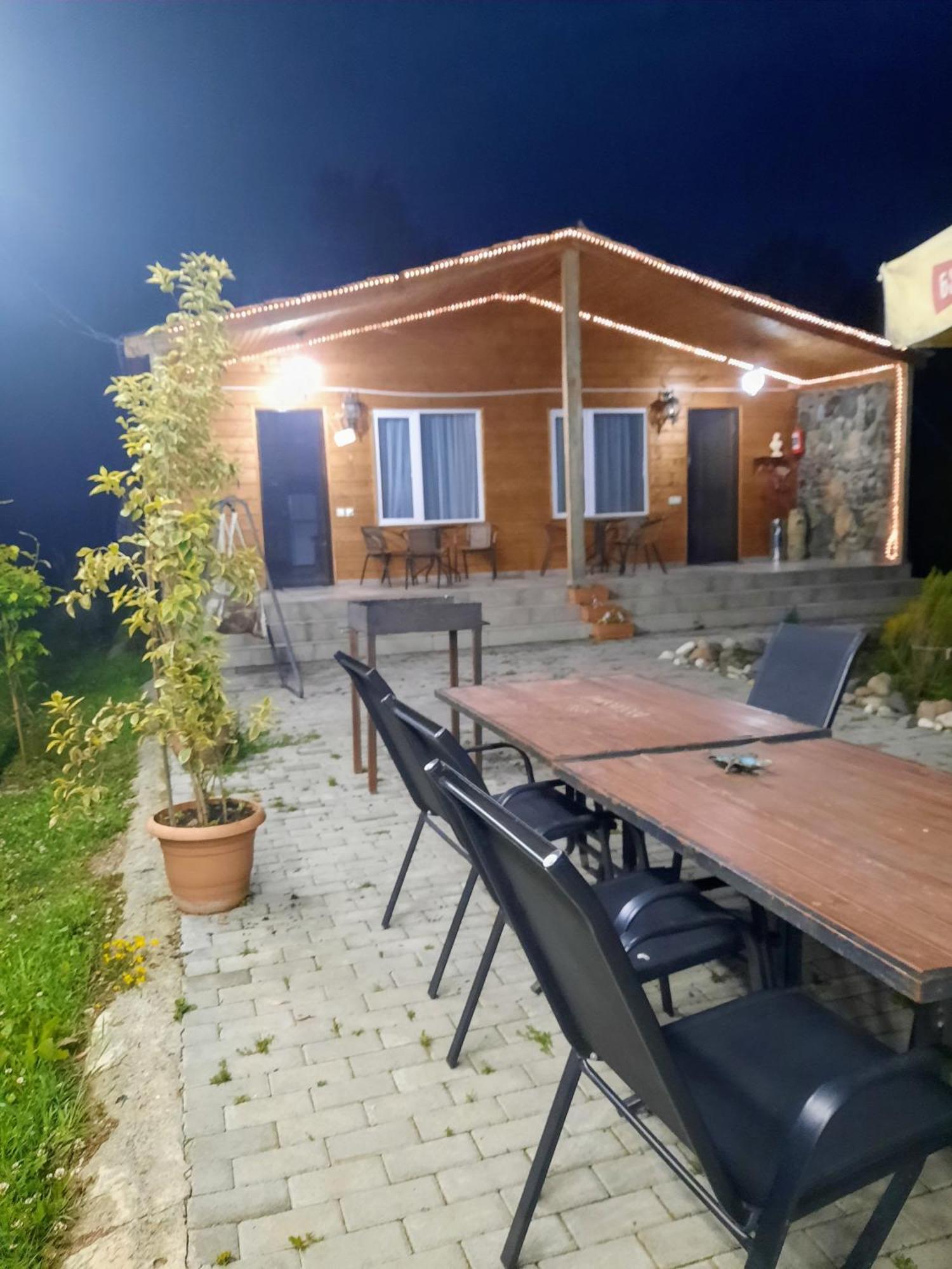 Family Hotel Maia - Cемейная Гостиница Майя Dashbashi Esterno foto