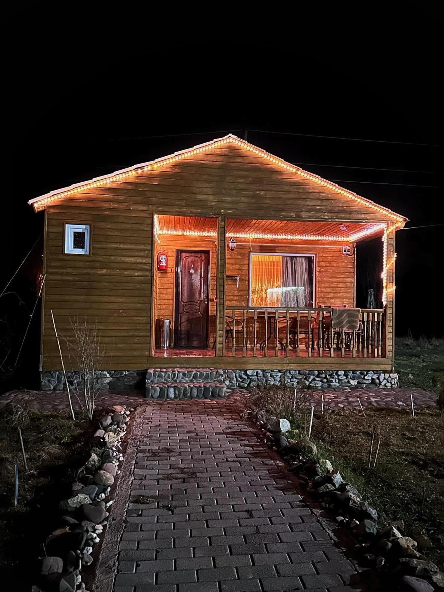 Family Hotel Maia - Cемейная Гостиница Майя Dashbashi Esterno foto
